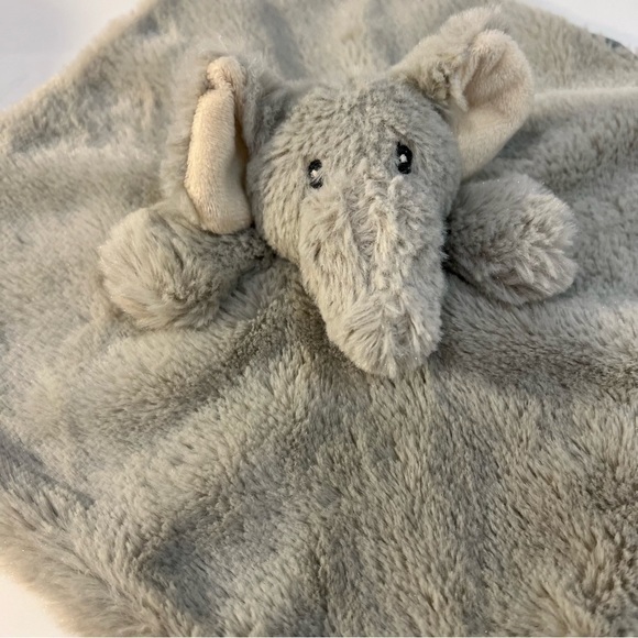 𝅺GRAY plush elephant lovey blanket - Picture 3 of 9